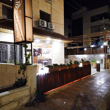 Robou Al Sharq Apart otel Amman Dış mekan fotoğraf